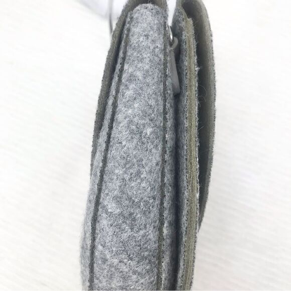 Theory Whitney Crossbody Bag in Gray Wool/ Green Suede- NEW - Picture 9 of 16